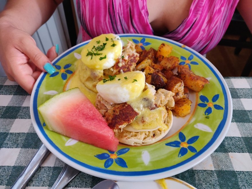 Lizzie's Cafe & Bistro 142nd St.