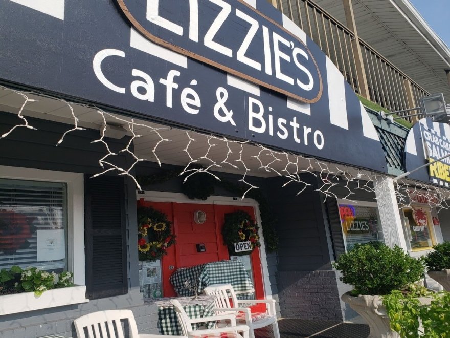 Lizzie's Cafe & Bistro 142nd St.