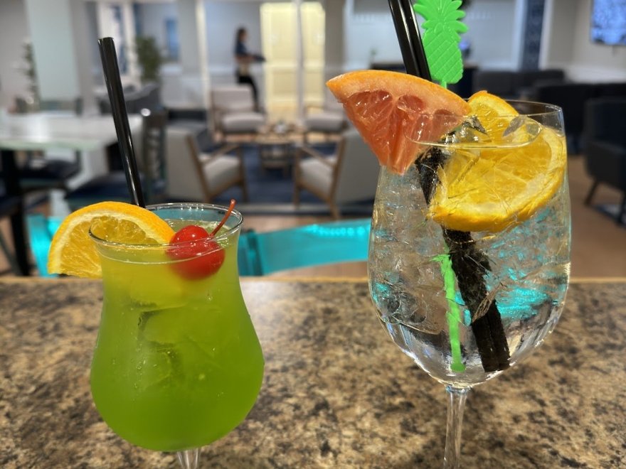 Bamboo Lounge Bamboo Lounge