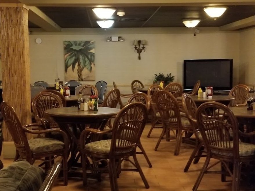 Bamboo Lounge Bamboo Lounge