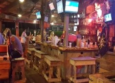 Sneaky Pete's